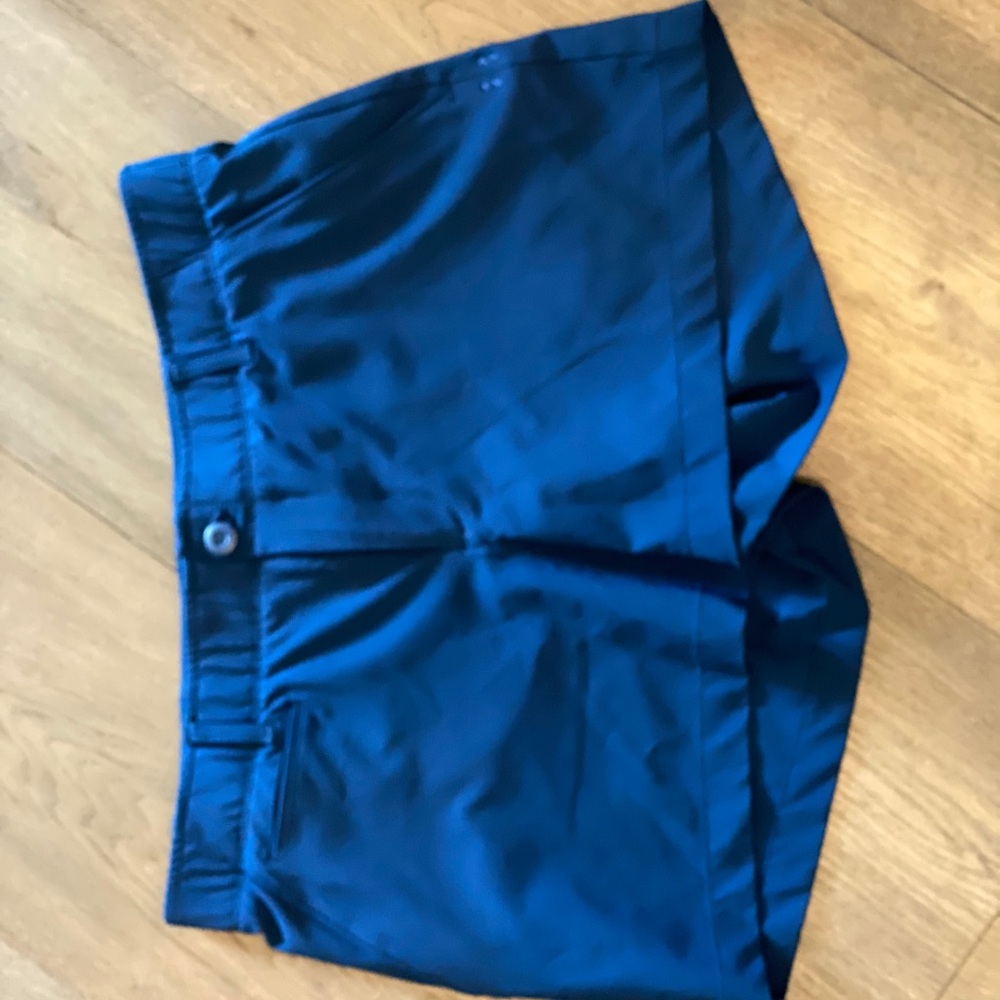 Under Armour golf shorts